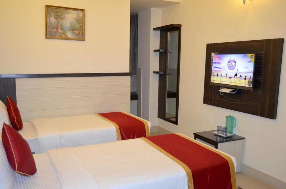 Comfort Inn Lucknow Exterior foto